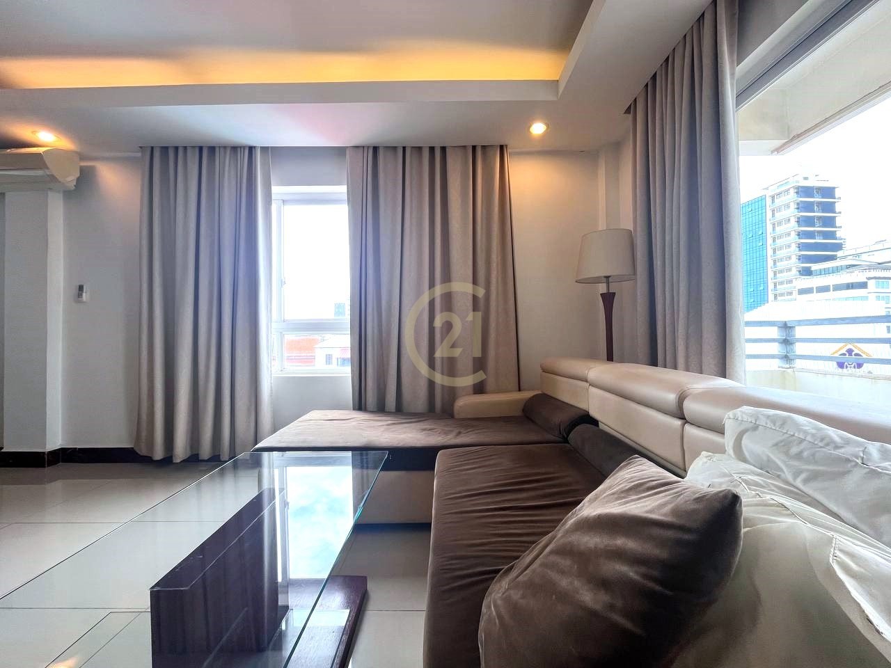 Western One Bedroom for rent at Independence