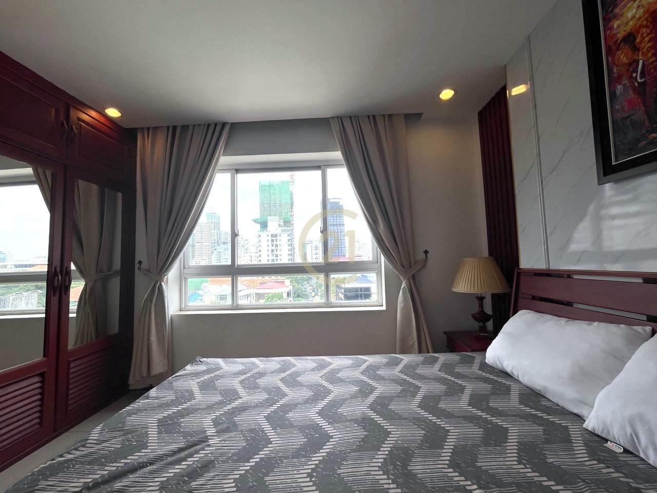 Western One Bedroom for rent at Independence