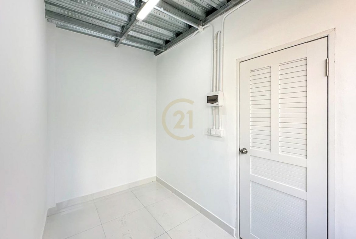 Brand New Warehouse For Rent In BKK3
