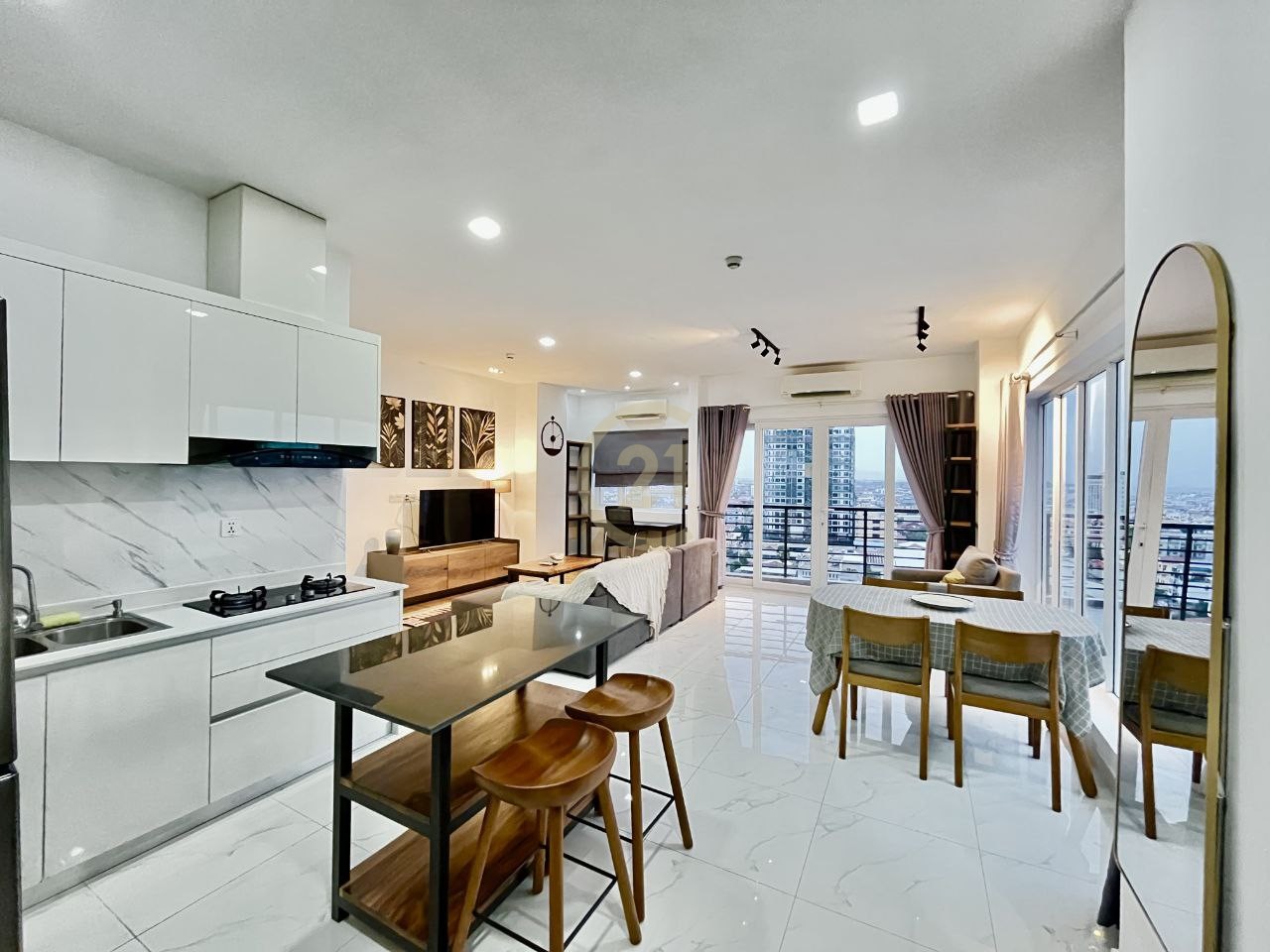 Biggest Two Bedroom for rent at Berng Tompon
