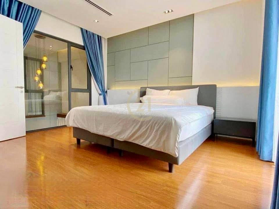 ADORABLE TWO BEDROOM FOR RENT-BTB