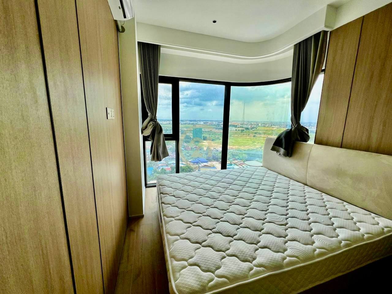 photo_2025-09-30_12-00-28