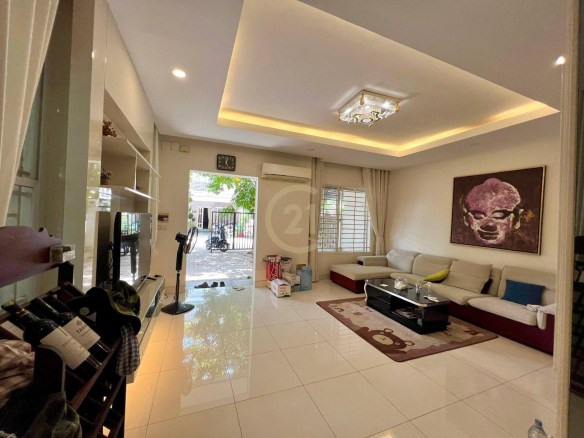 Twin Villa for rent at Peng Hout Beoug Snor