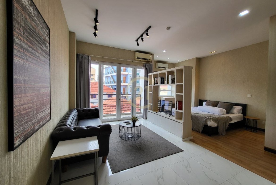 Newly One Bedroom For Rent At Beoug Tompon
