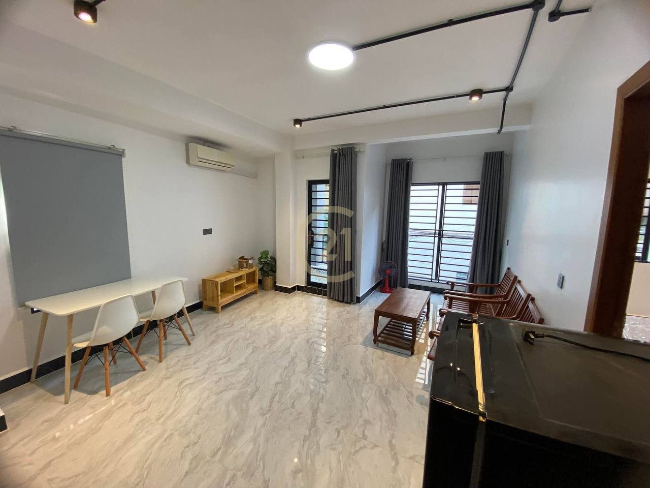 Pet-Friendly 2 Bedroom Apartment for Rent in Tonle Bassac