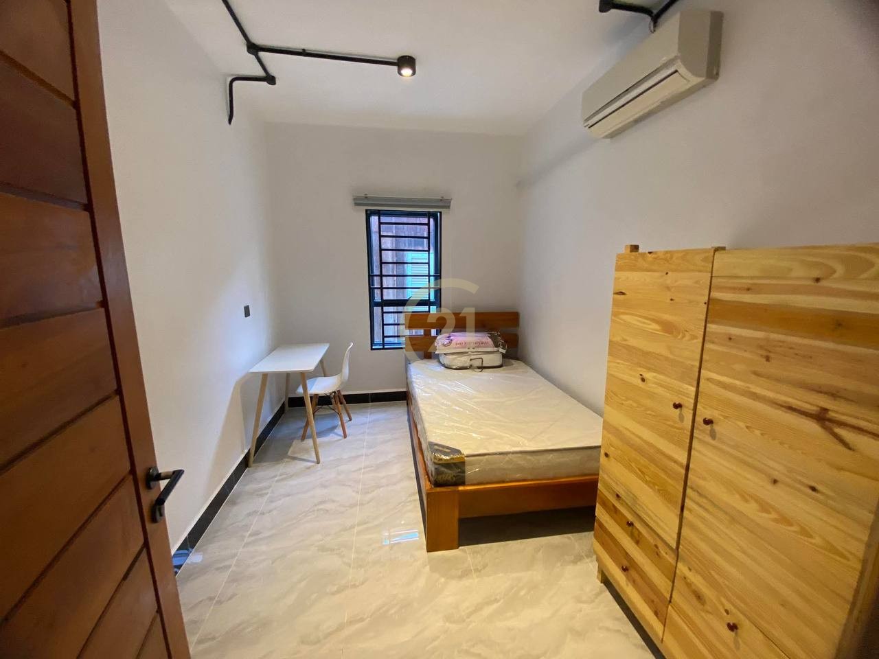 Pet-Friendly 2 Bedroom Apartment for Rent in Tonle Bassac