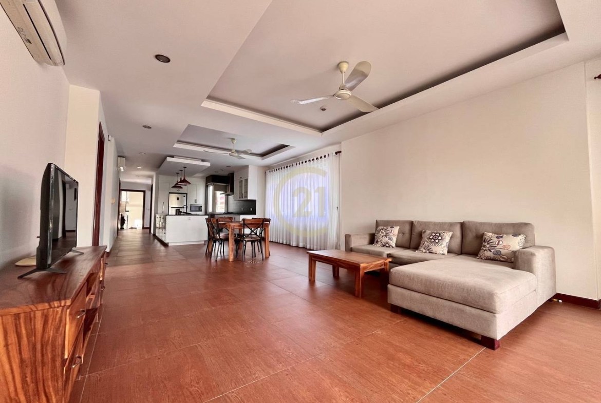 Western Three bedroom For Rent At Russian Market