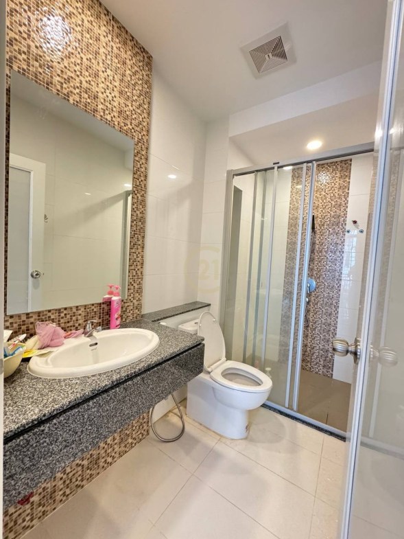 Fully Furnished Vila LA For Rent | PH Boeng Snor