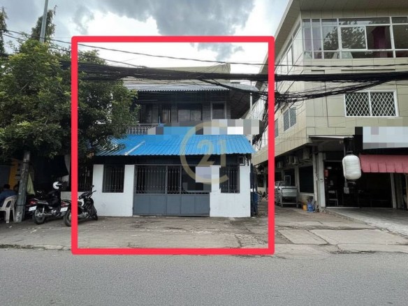 Shophouse for Rent at Riverside, Daun Penh, Phnom Penh
