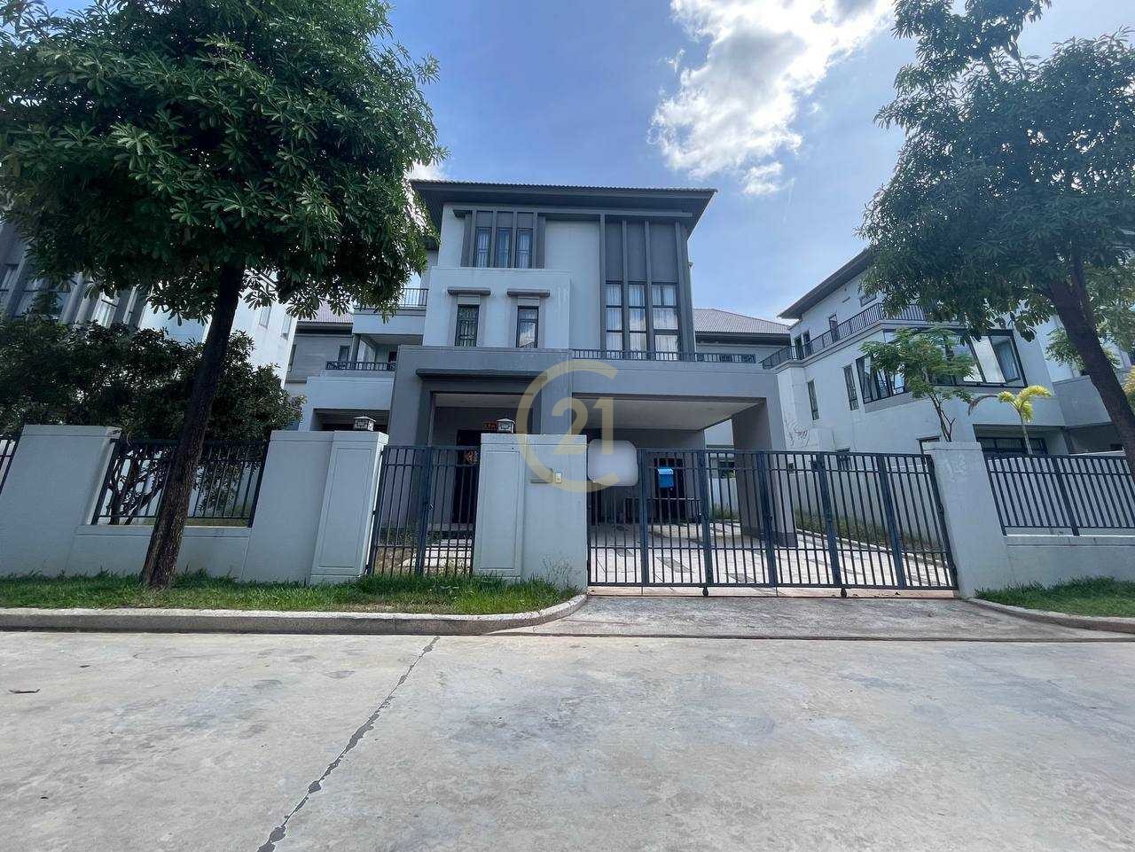 King Villa for Rent at Chip Mong (60M)