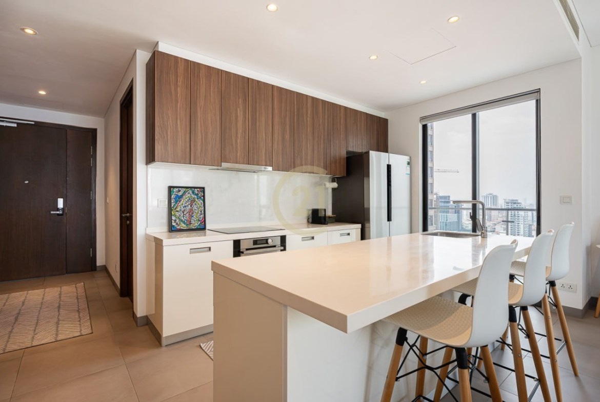 Stylish 2 Bedroom Condo For Rent in BKK1
