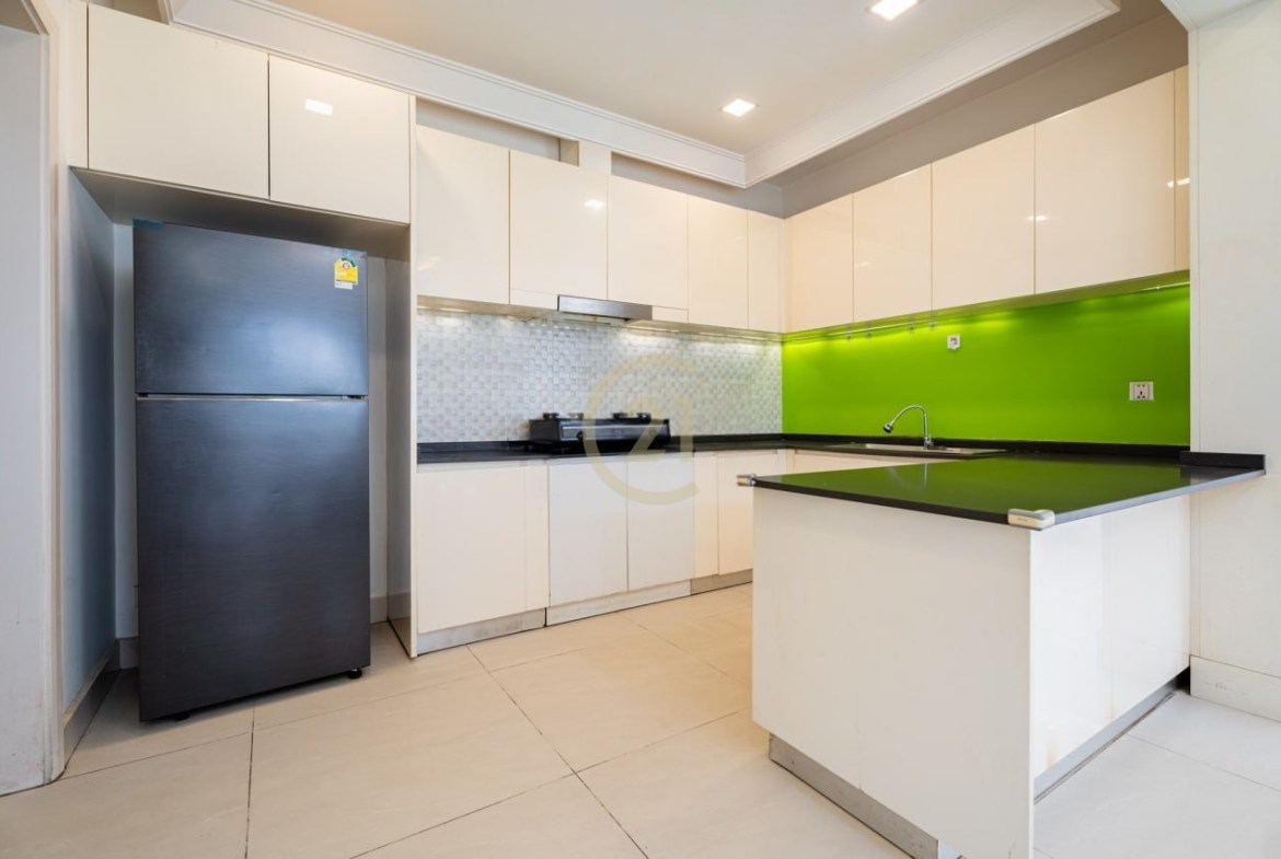 FOR RENT | Luxury Queen Villa – Borey Peng Houth
