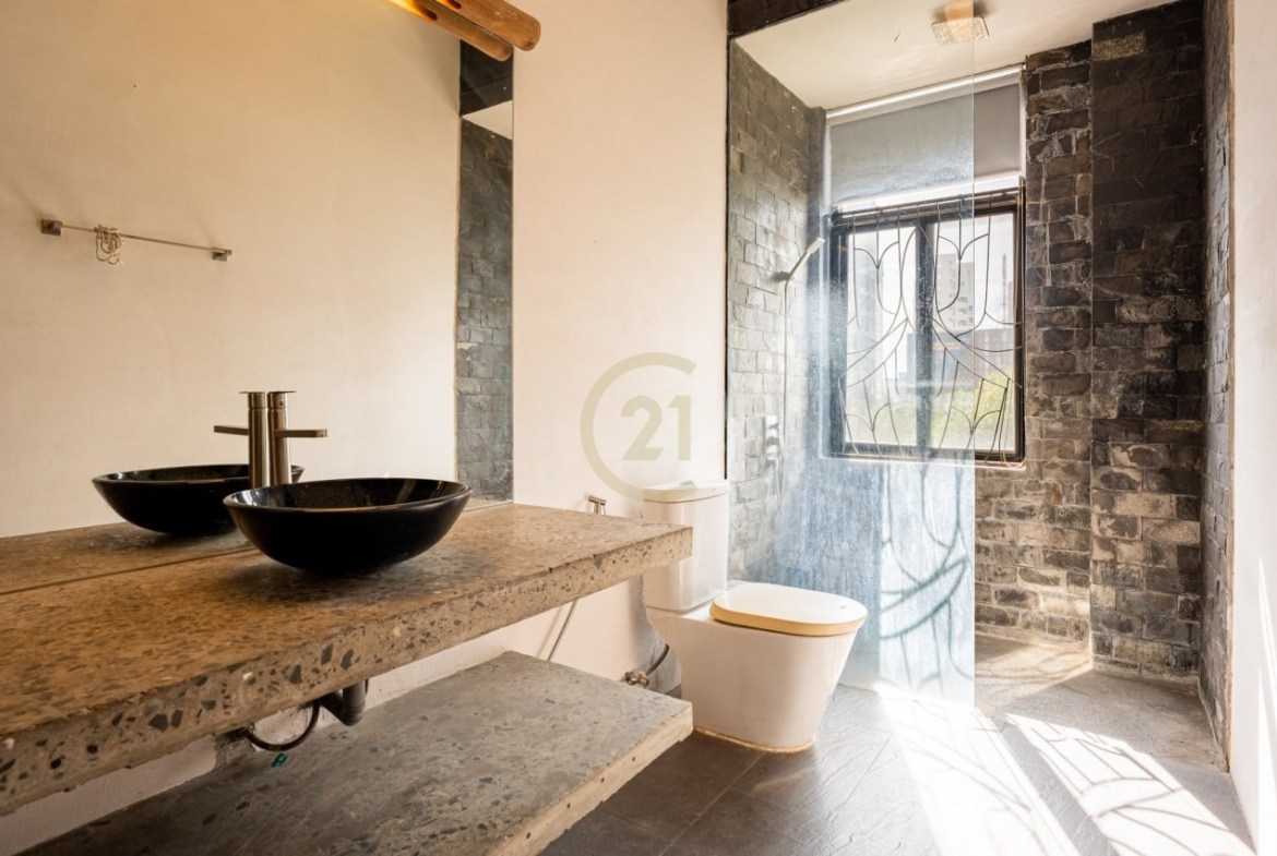 FOR RENT | 2 Bedroom Serviced Apartment – Tonle Bassac
