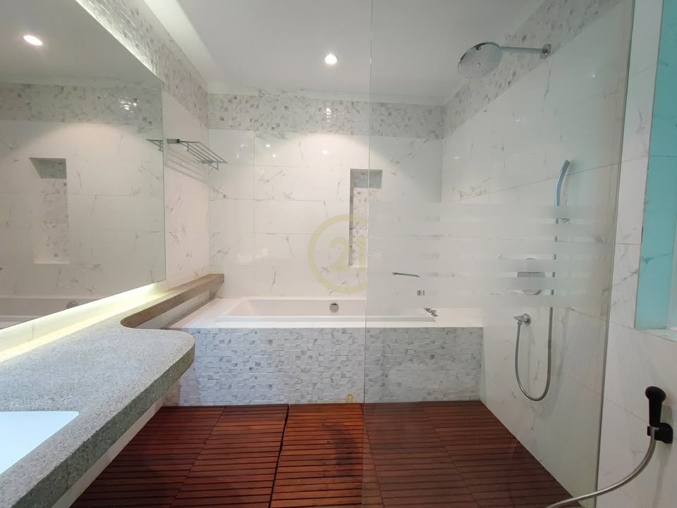PREMIUM TWO BEDROOM FOR RENT-DAUN PENH