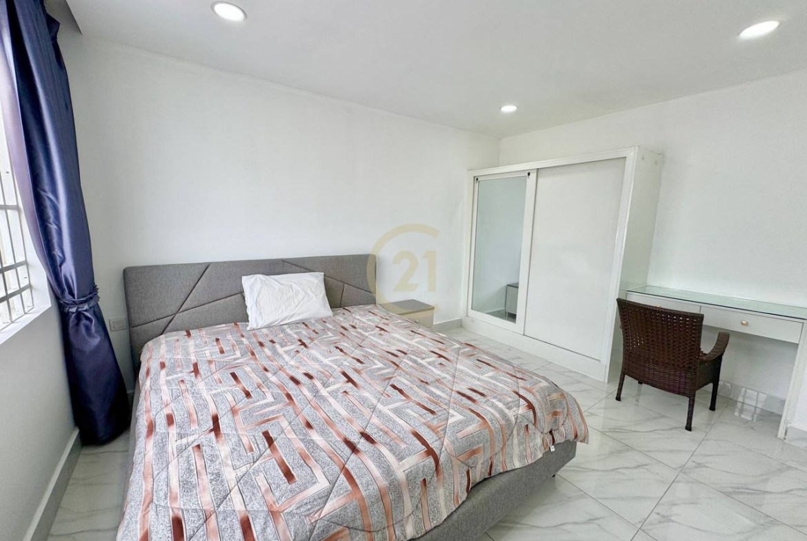 Cozy 1-Bedroom | Near Russain Market – Ready to Move In