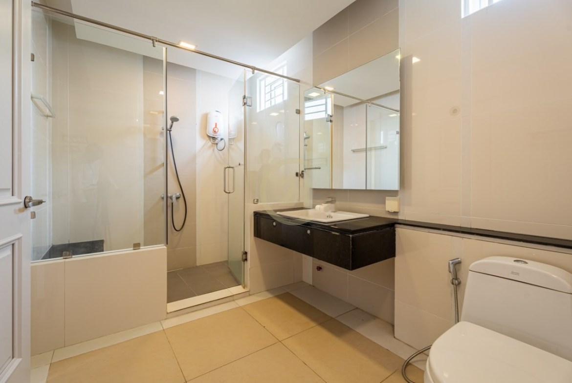 FOR RENT | Luxury Queen Villa – Borey Peng Houth
