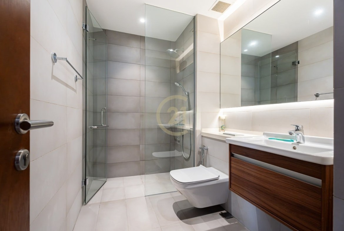 Stylish 2 Bedroom Condo For Rent in BKK1