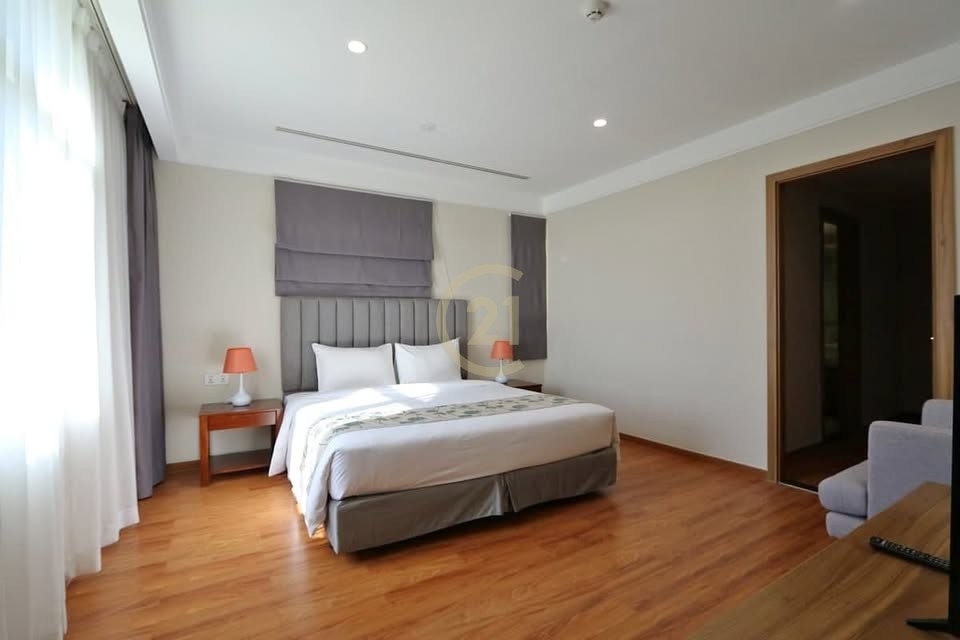 513494732_1239534104570856_5728841029664459194_n SPECIOUS FOUR BEDROOM FOR RENT-KOH PICH