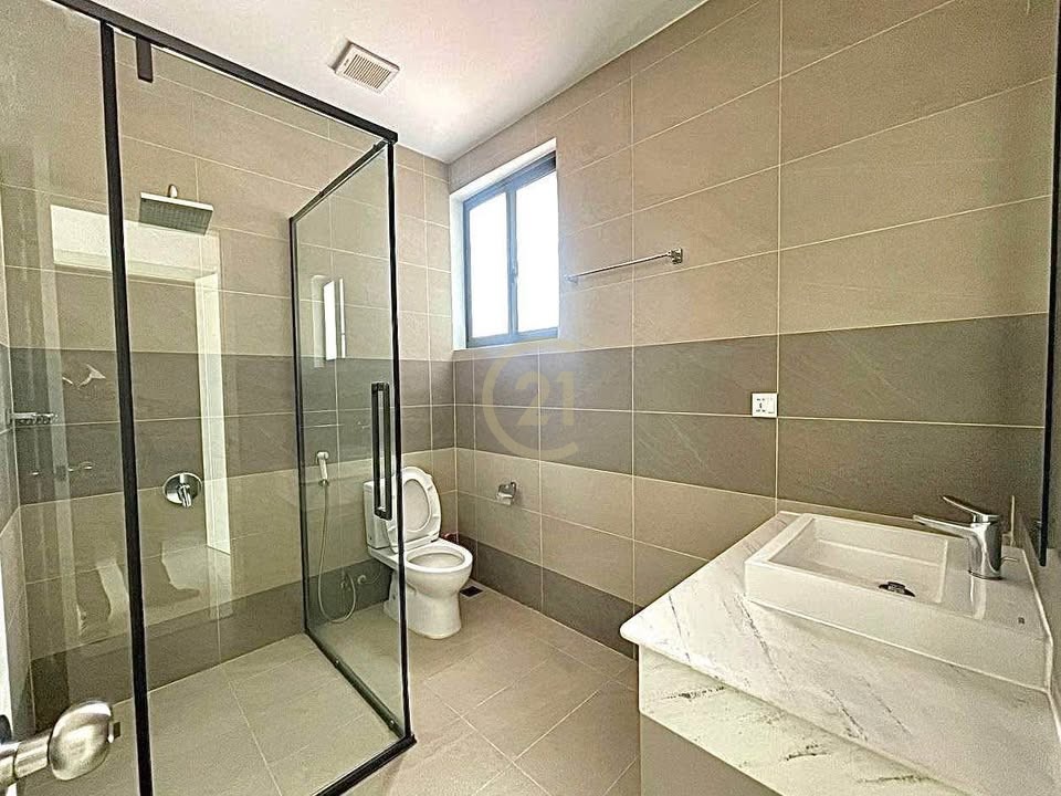 BRAND NEW ONE BEDROOM FOR RENT-BKK1