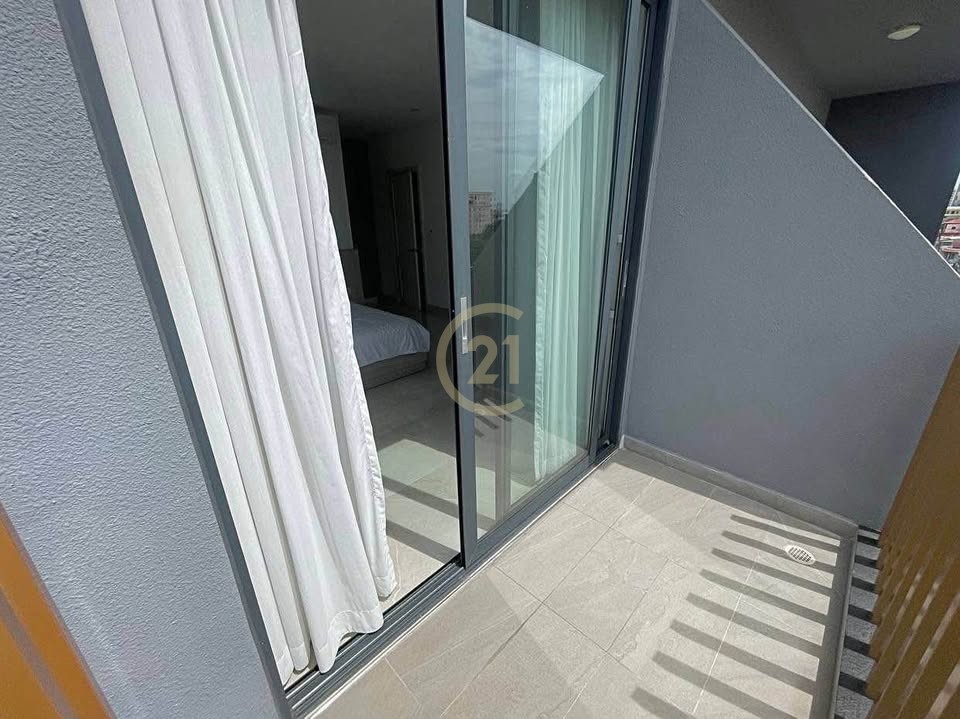 BRAND NEW ONE BEDROOM FOR RENT-BKK1