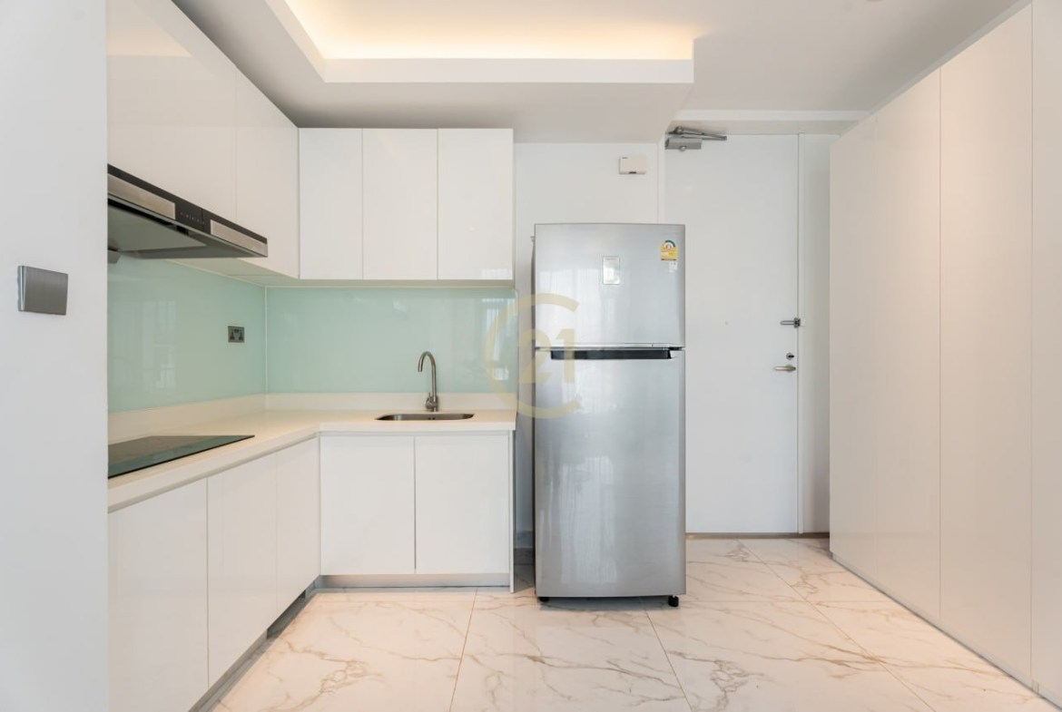 Stylish 1 Bedroom Condo Located at J Tower 2- BKK1