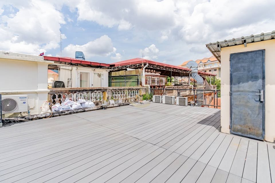 555724357_24861406110138261_5219119007690834614_n