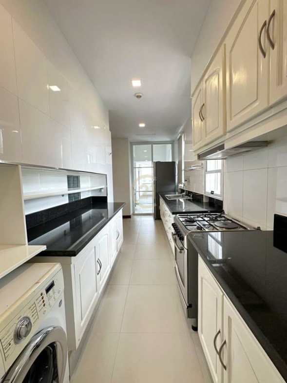 NICE THREE BEDROOM FOR RENT-TONLE BASSAC