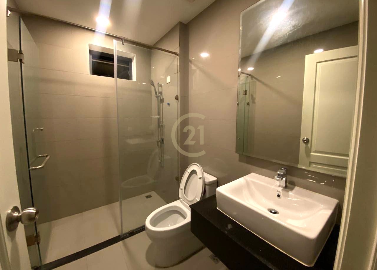 Luxury Villa for Rent at Chip Mong Parkland 598