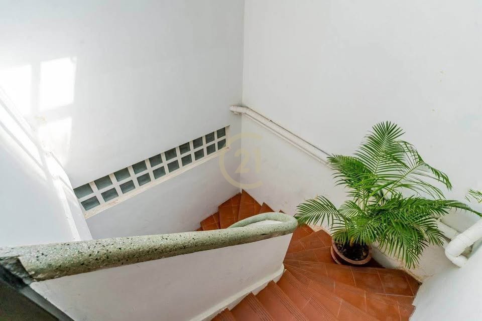 Renovated Apartment 1 Bed for Rent – Daun Penh Area