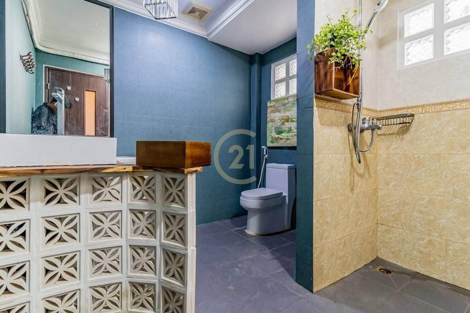 Renovated Apartment 1 Bed for Rent – Daun Penh Area