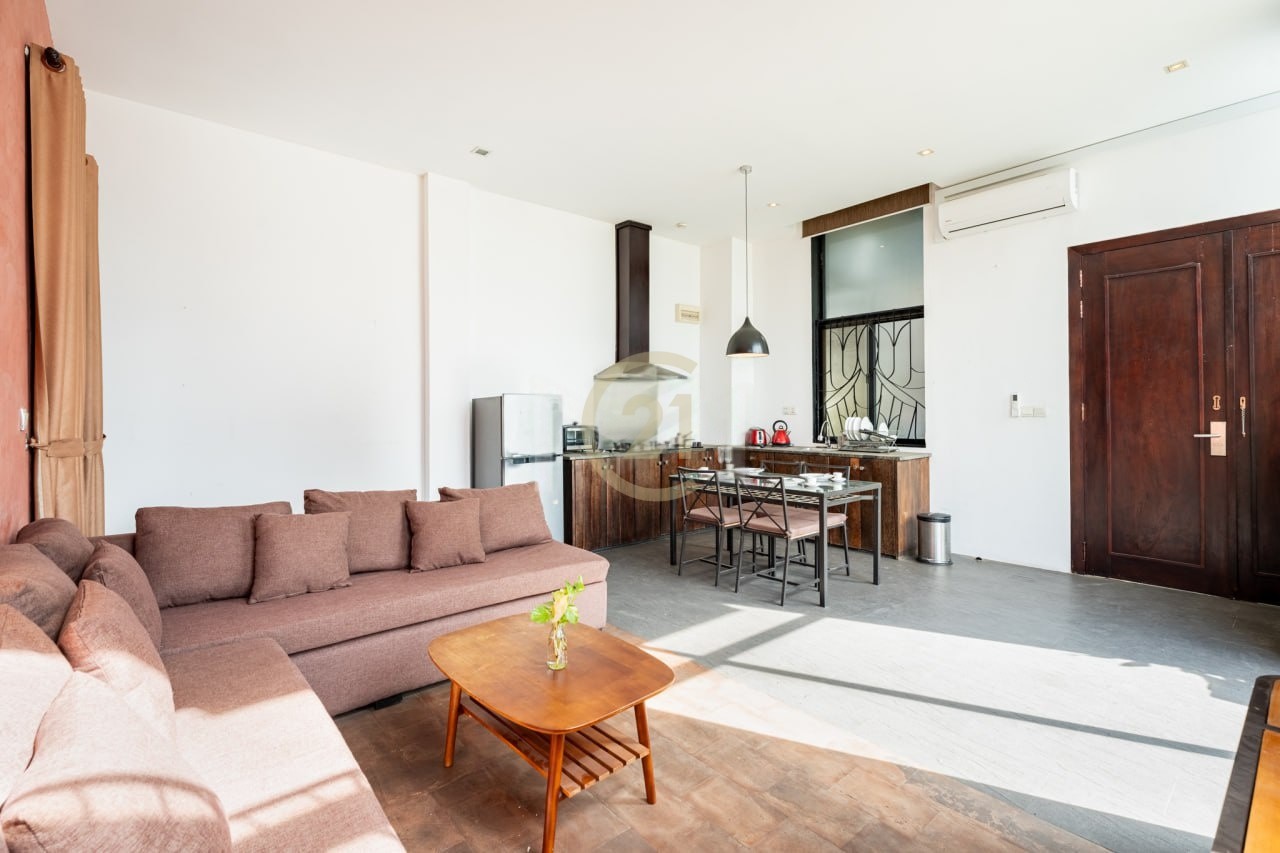 58be6d21-c437-4e87-aec0-e323e8064083_photo_1_2025-10-10_14-34-12 FOR RENT | 2 Bedroom Serviced Apartment – Tonle Bassac
