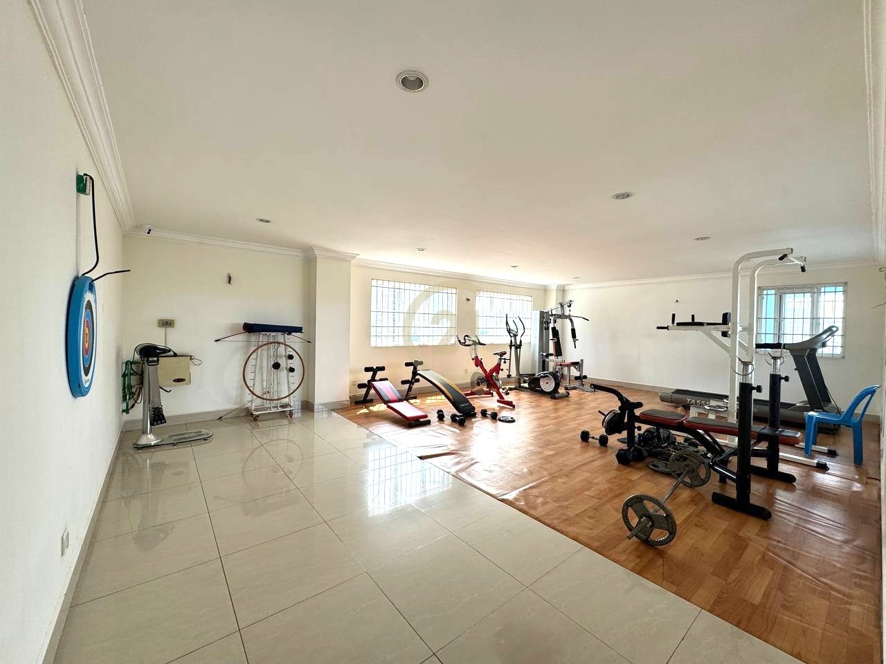 Spacious 1-Bedroom Apartment near Russian Market