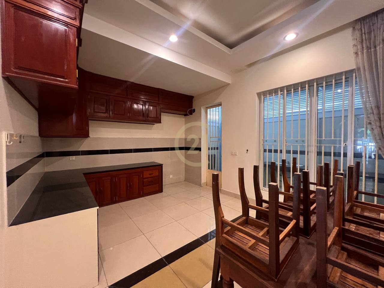 Twin Villa for Rent | Near Street 2004 – Ready to Move In