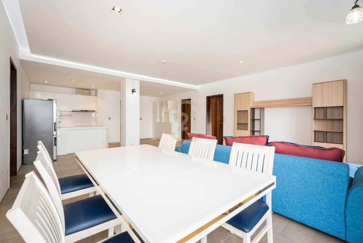 FOR RENT | Specious 2 Bedroom at Urban Loft