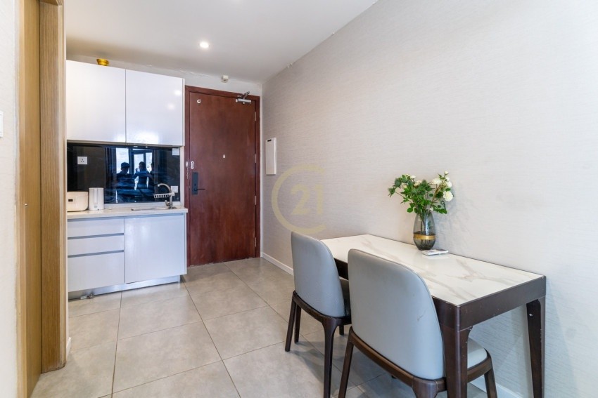 MODERN 1 BEDROOM FOR RENT IN THE PENTHOUSE