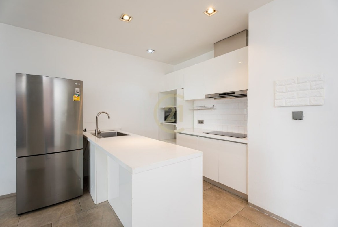FOR RENT | Specious 2 Bedroom at Urban Loft