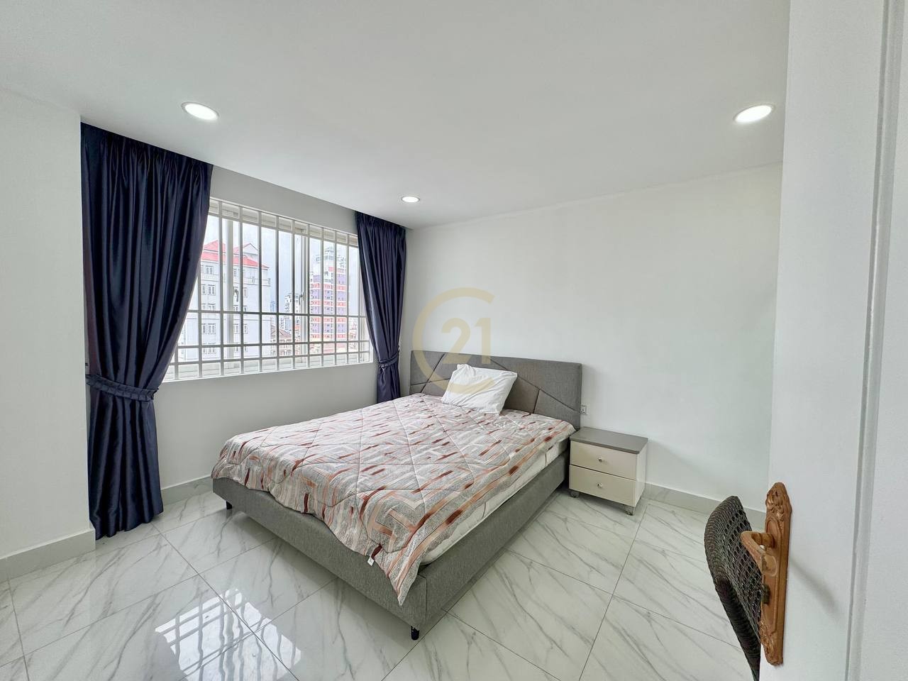 Cozy 1-Bedroom | Near Russain Market – Ready to Move In