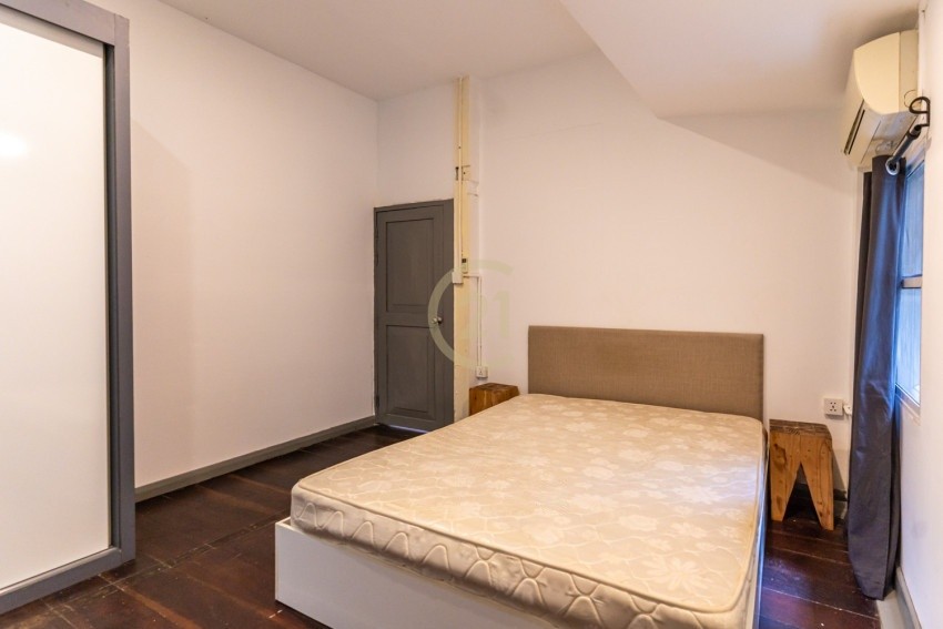 SPECIOUS DUPLEX 4 BED FOR RENT IN TONLE BASSAC