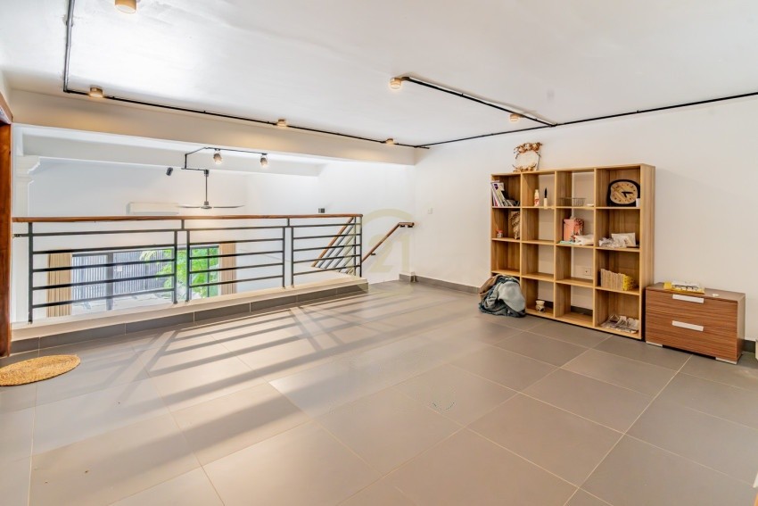 Spacious 4 Bedroom Apartment For Rent At Toul Kork