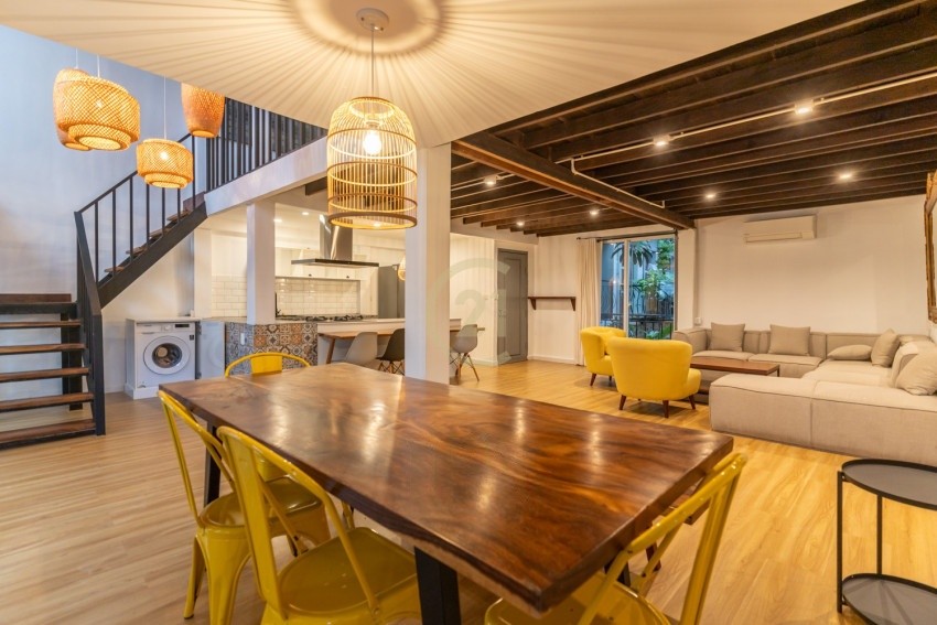 SPECIOUS DUPLEX 4 BED FOR RENT IN TONLE BASSAC