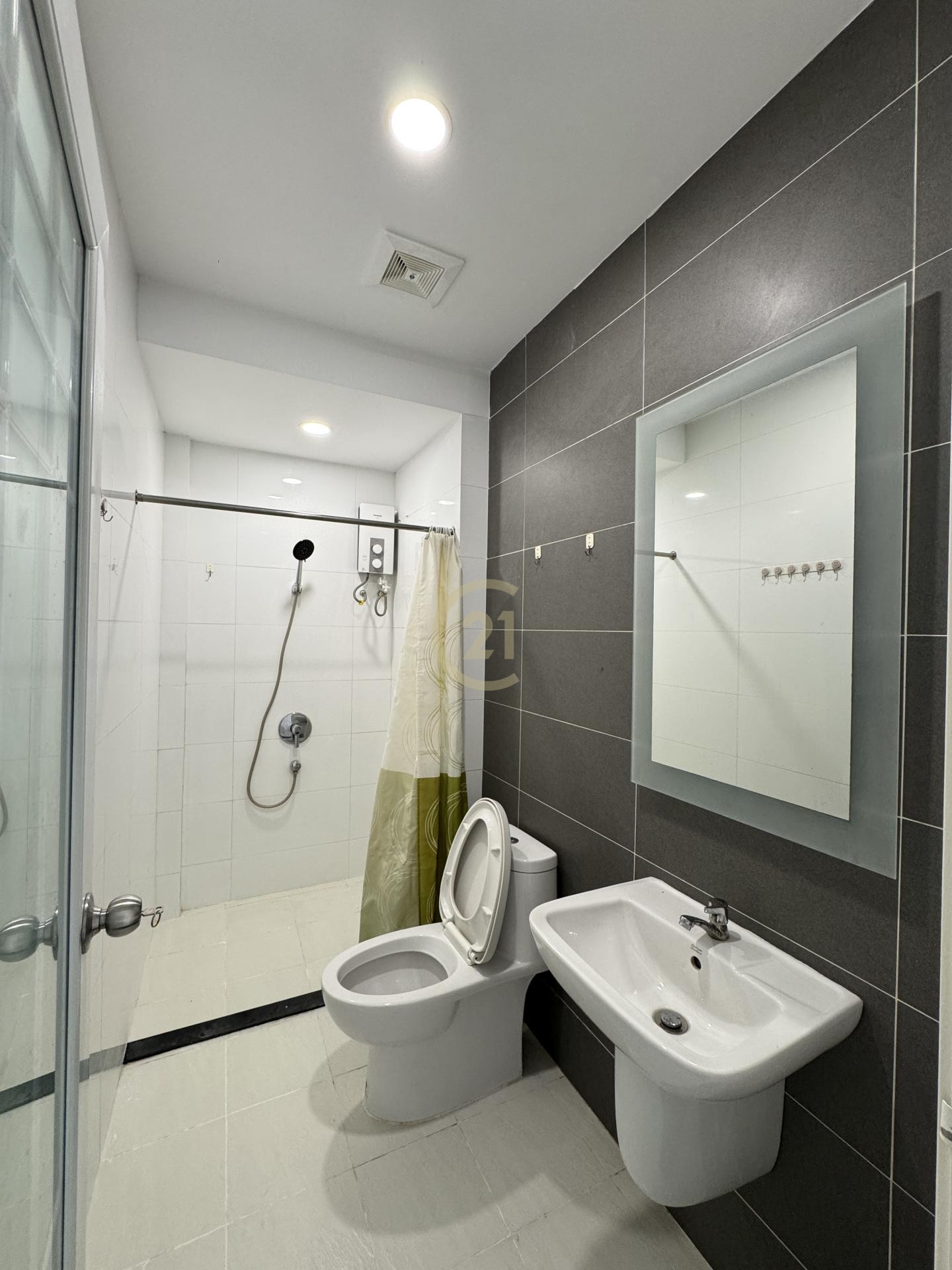 IMG_20251008_225726_693