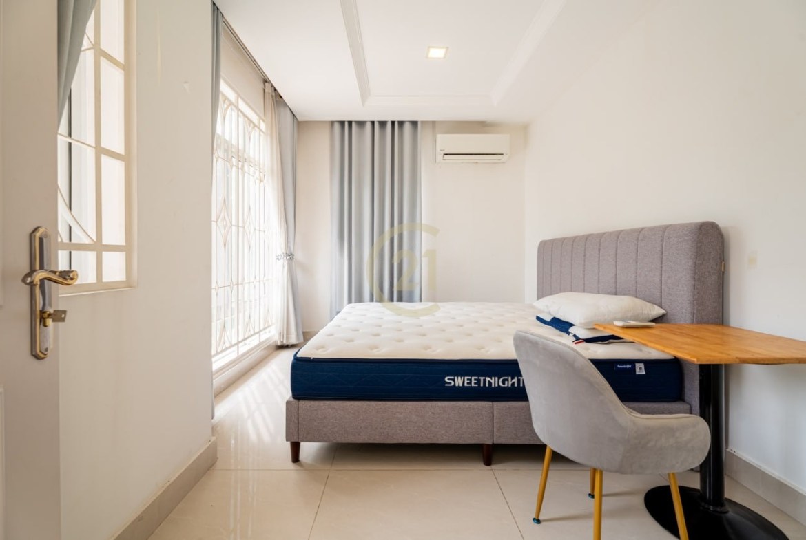 FOR RENT | Luxury Queen Villa – Borey Peng Houth