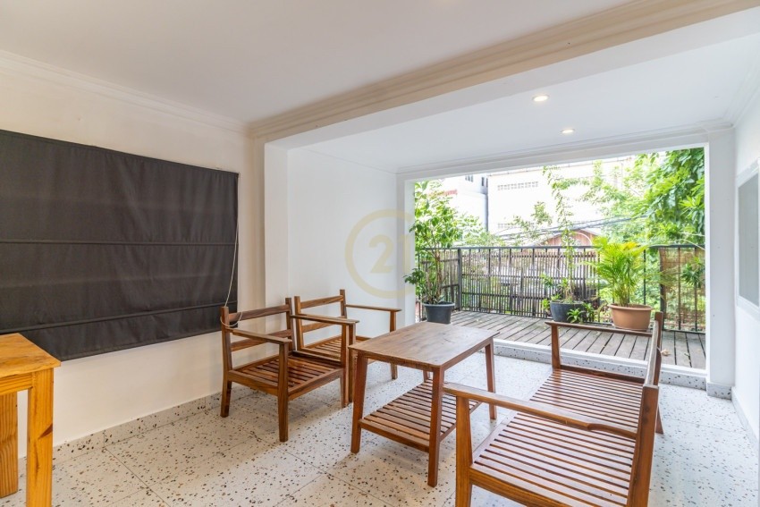 SPECIOUS DUPLEX 4 BED FOR RENT IN TONLE BASSAC