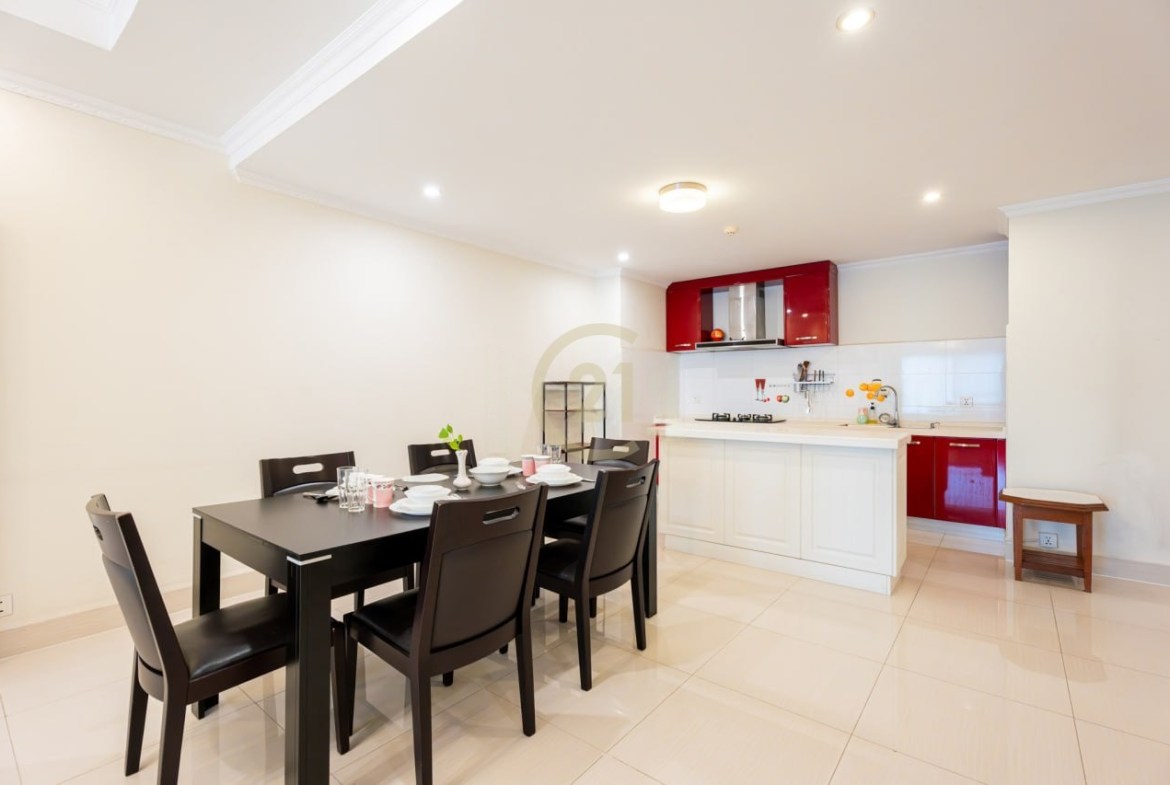 SPECIOUS 3 BEDROOM APARTMENT FOR RENT AT BKK1
