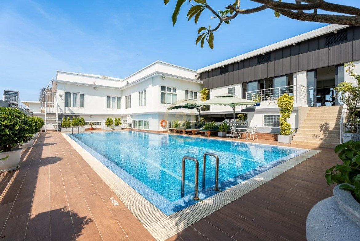 Luxury 3 Bedroom For Rent Located In Tonle Bassac
