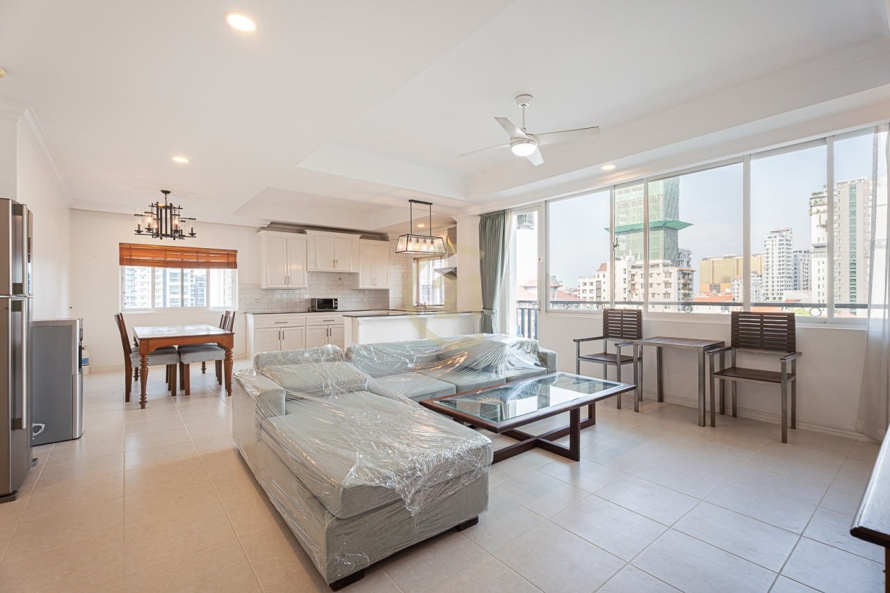 Spacious 2 Bedroom Located in The Prime Area of BKK1