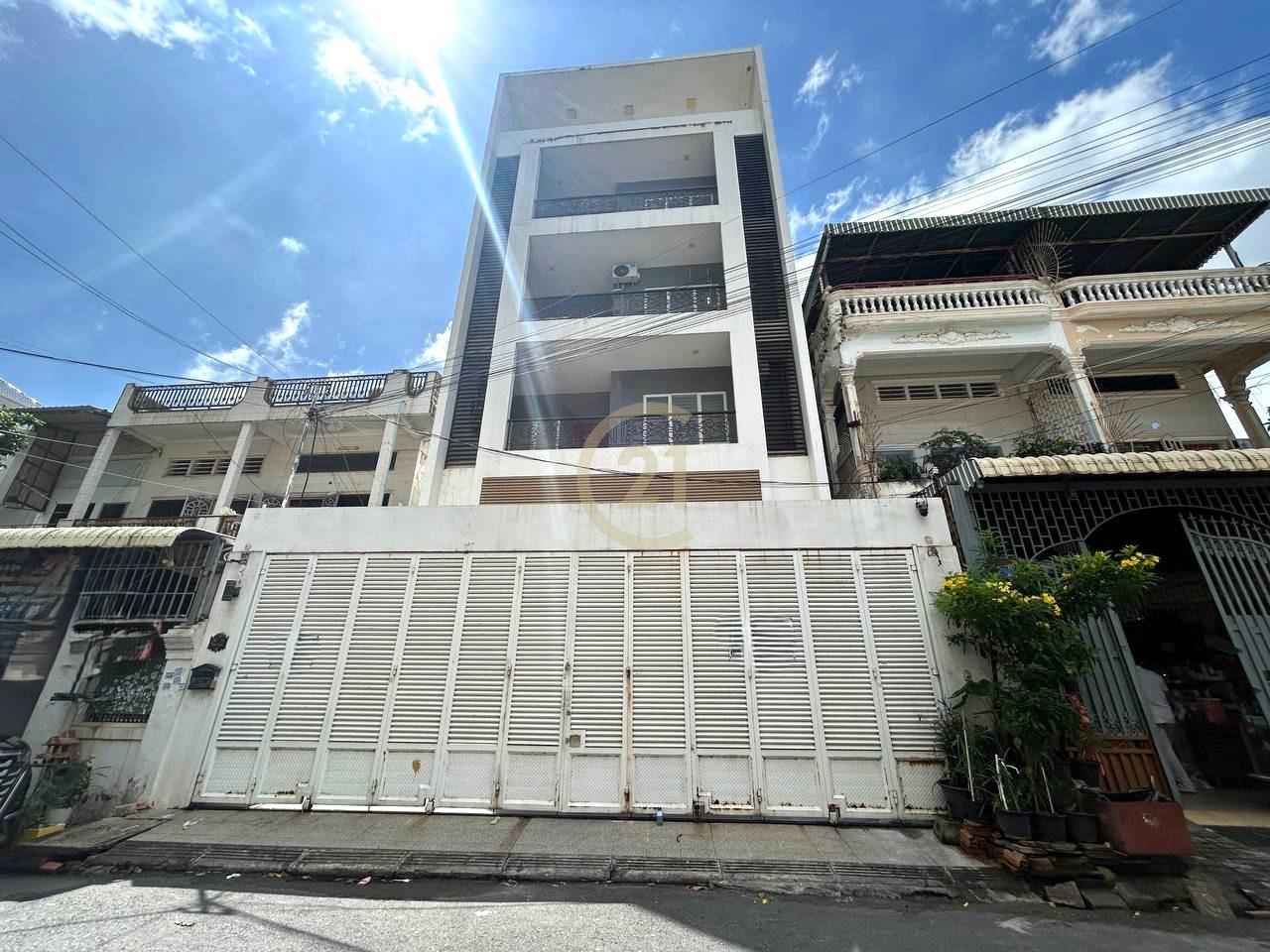 fef927ad-f77d-484c-ae95-4266824cef00