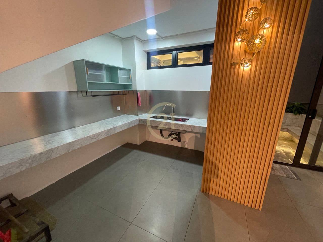 FOR RENT | Spacious Building In the Prime Area of BKK2