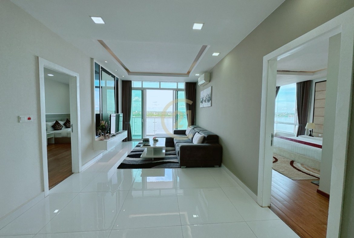 Luxury Two Bedroom For Rent At Riverside