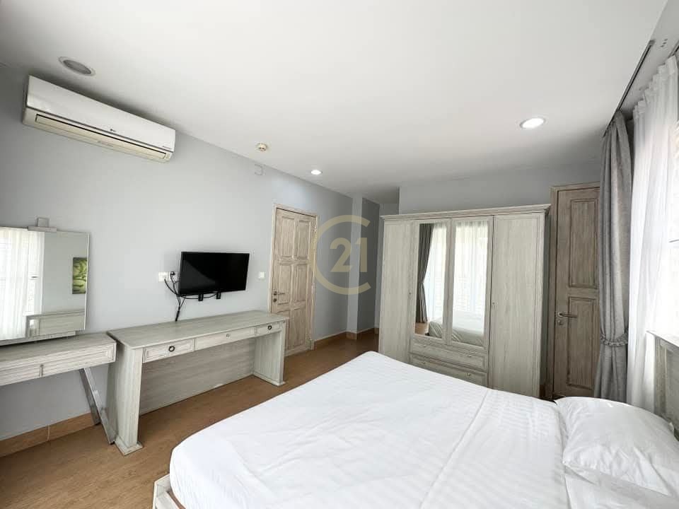photo_11_2025-10-08_11-48-20 2Bedroom Apartment for Rent in Boeung Trabek | $750/month | Fully Furnished